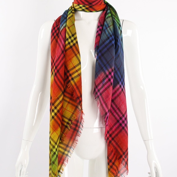 New w/ tags $450 Burberry Rainbow Tie-Dye Print Wool/Silk Scarf, size 55x55 - Picture 4 of 5